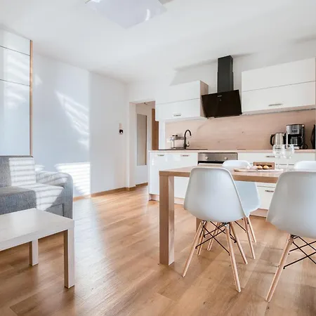 Apartmaji Enia Ratece-planica, Daire *