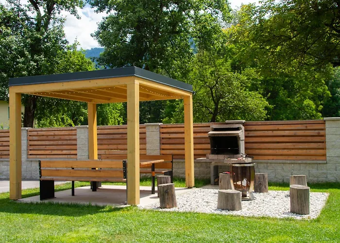 Apartmaji Enia Ratece-planica,