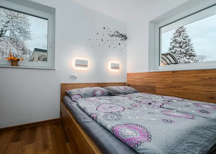 Apartmaji Enia Ratece-planica, *